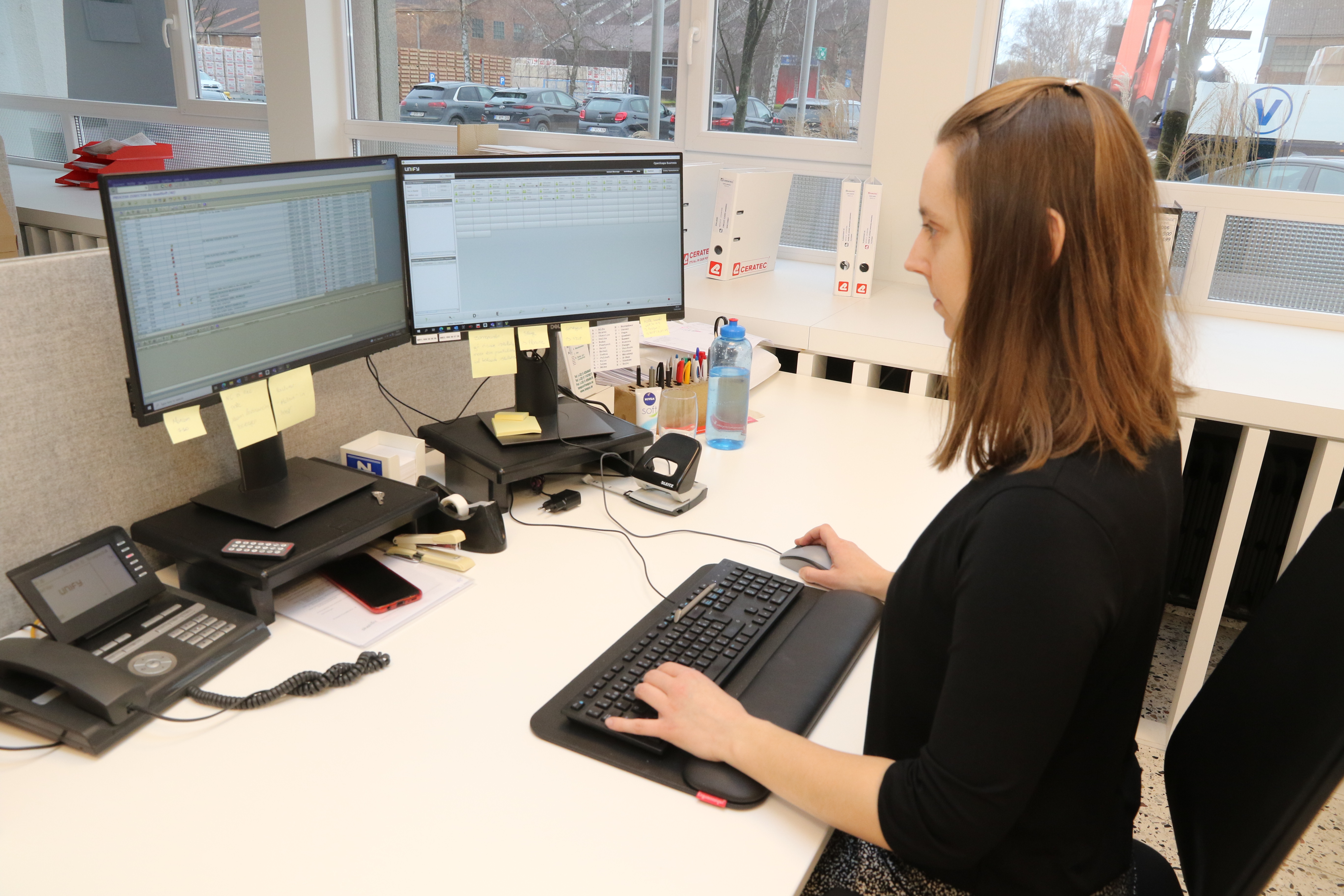 Employé administratif – Accueil et service commercial interne